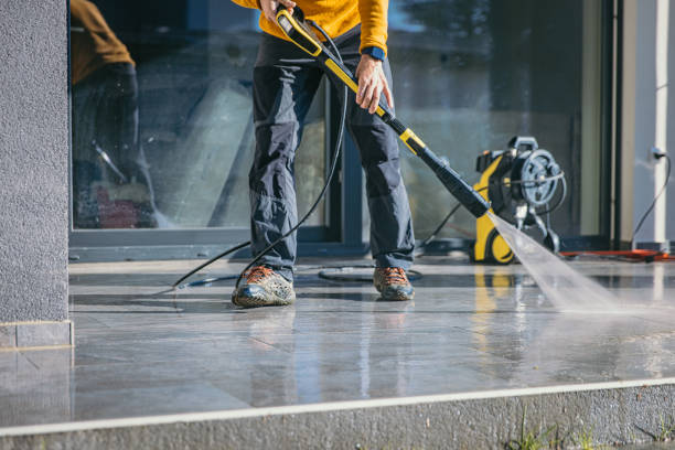 Best Driveway Pressure Washing  in Concordia, MO